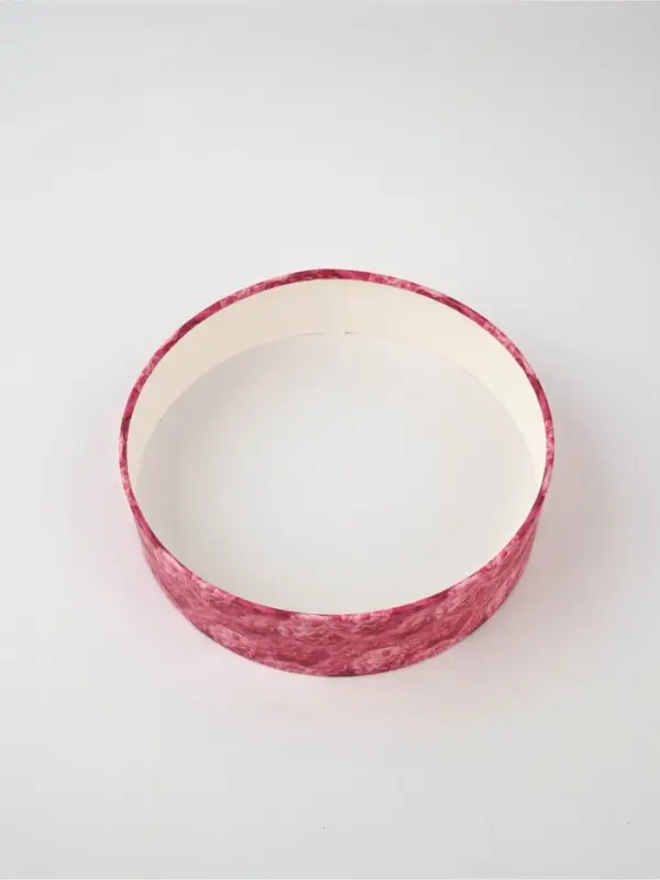 Коробка подарочная тубус с окном &laquo;Нежные пионы&raquo;, 20&times;20&times;5 см