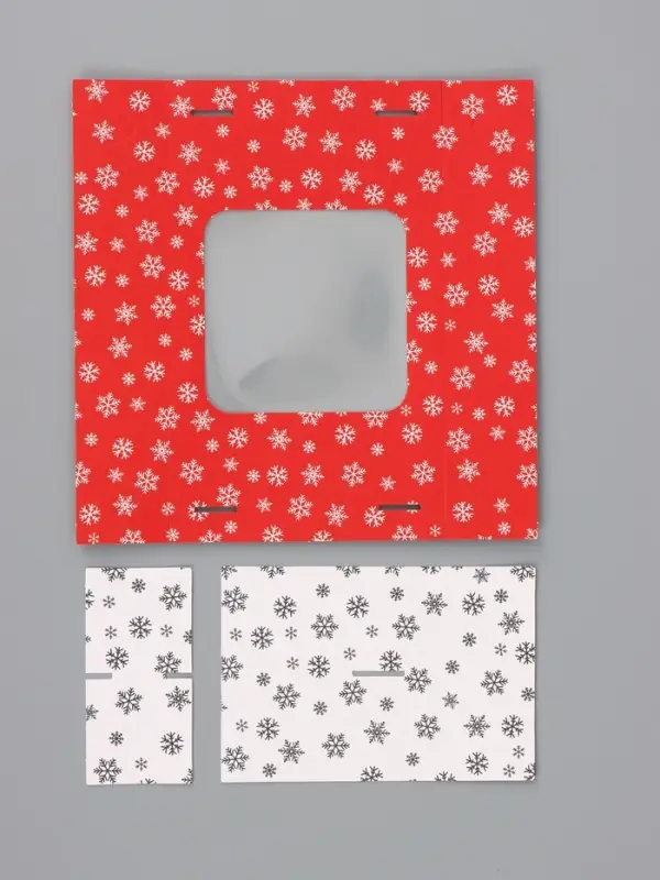 Коробка подарочная для 4 конфет &laquo;Снежинки&raquo;, 10.5&times;10.5&times;3.5 см