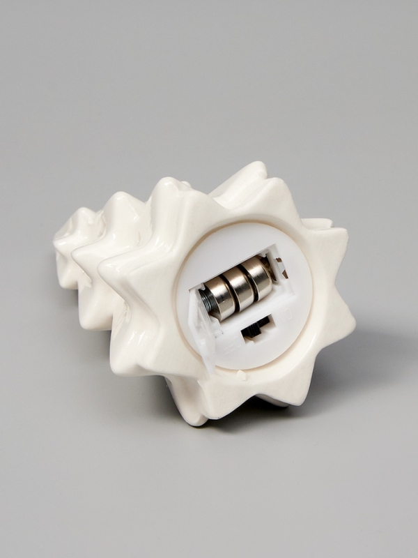 Светодиодная фигура  Светодиодная фигура "Елочка со звездами" 13х6.5х6.5, 1 LED, LR44x3(в компл.), Т/БЕЛЫЙ