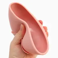 Тарелка детская на присоске и ложка, розовый, Mum&Baby Тарелка детская на присоске и ложка, розовый, Mum&Baby