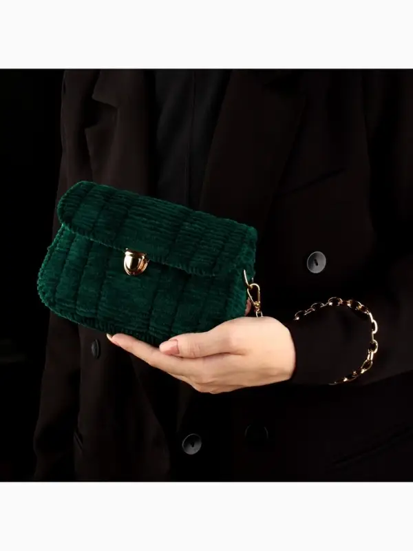 Канва-основа для вышивания сумки, пластиковая, 33.5&times;35.5 см, 2&times;2 мм, цвет белый