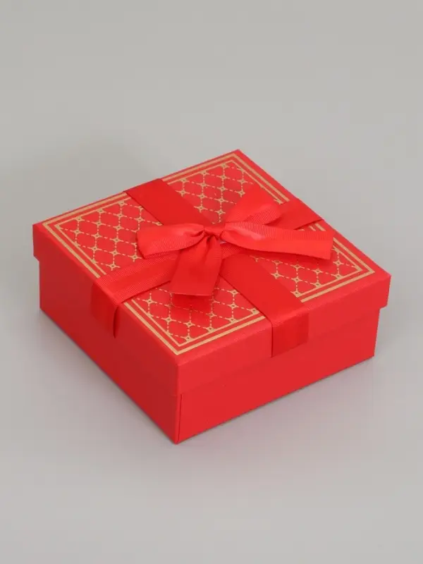 Набор подарочных коробок 3 в 1, 19&times;19&times;9.5 см, 17&times;17&times;8 см, 15&times;15&times;6.5 см