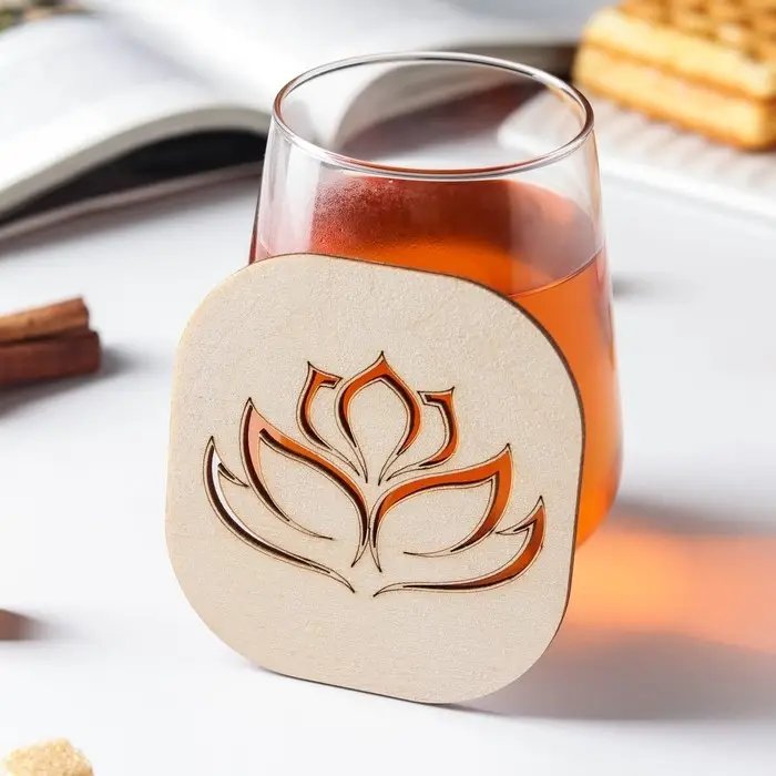 Подставка деревянная под горячее «Священный лотос», 9×8,6 см Подставка деревянная под горячее «Священный лотос», 9×8,6 см