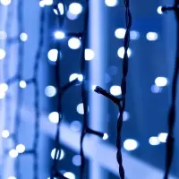 Гирлянда &laquo;Занавес&raquo; 2&times;9 м, IP44, УМС, тёмная нить, 1800 LED, свечение белое, 220 В