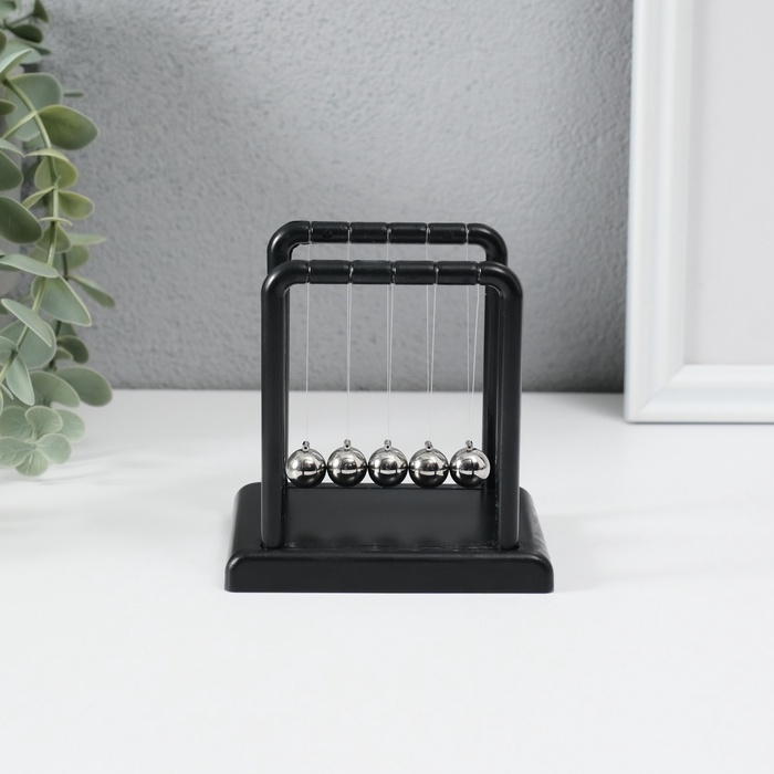 Маятник "Антистресс" чёрный 7,5х8,8х9 см