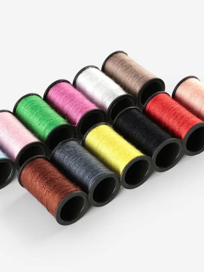 Швейный набор, 22 предмета, в пластиковом контейнере, 7.8&times;5.7&times;2.7 см