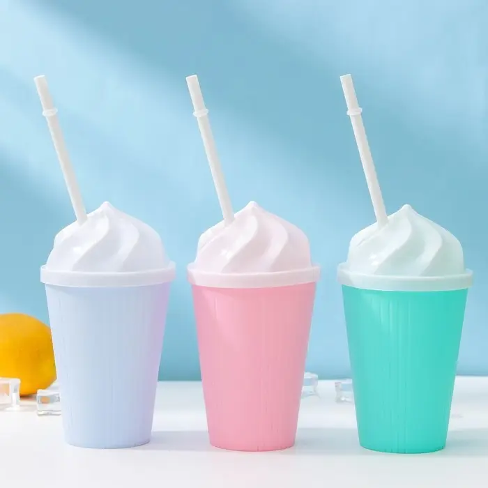 Стакан с крышкой и трубочкой «Сливки», 400 мл, 9×17 см, цвет МИКС