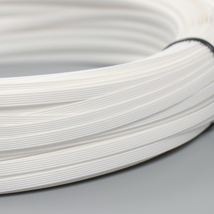 Ротанг искусственный 6 мм 100 м волна (белый) Ротанг искусственный 6 мм 100 м волна (белый)