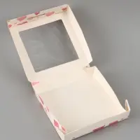 Коробка подарочная с окном &laquo;Воздушные сердца&raquo;, 20&times;20&times;4 см, самосборная