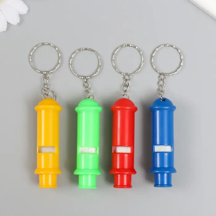 Брелок для ключей на кольце «Свисток», пластик, 6.3×2.2×2.2 см, МИКС