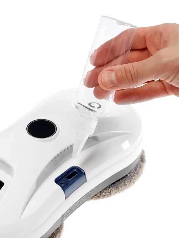 Робот-мойщик окон WWC-02, 80 Вт, 2 типа уборки, 4 мин/м2, распылитель, АКБ, белый