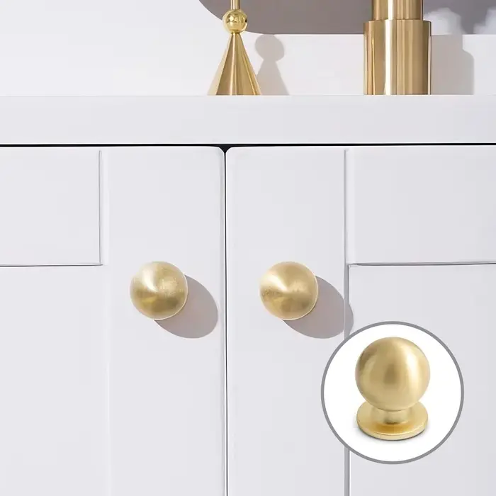 Ручка кнопка РК008, цвет золото Ручка кнопка РК008, цвет золото