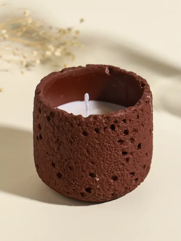 Свеча в подсвечнике вулканическом &laquo;Лава&raquo;, терракот, 8.5&times;8.5&times;7.5 см