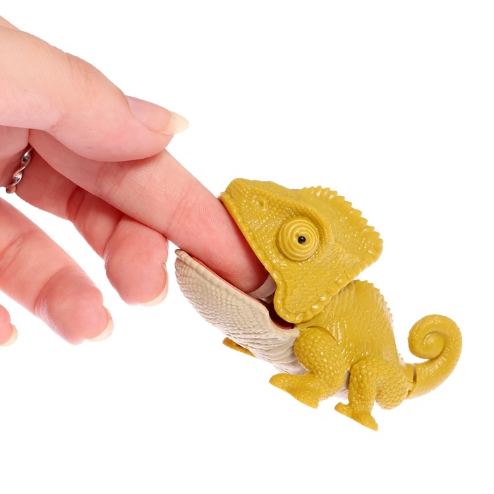 Игровой набор «Wild. Зубастики», подвижные детали, 4 фигурки Игровой набор «Wild. Зубастики», подвижные детали, 4 фигурки