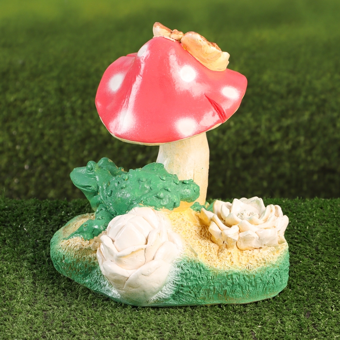 Садовая фигура  Садовая фигура "Лягушка на грибе" 21х18х20см
