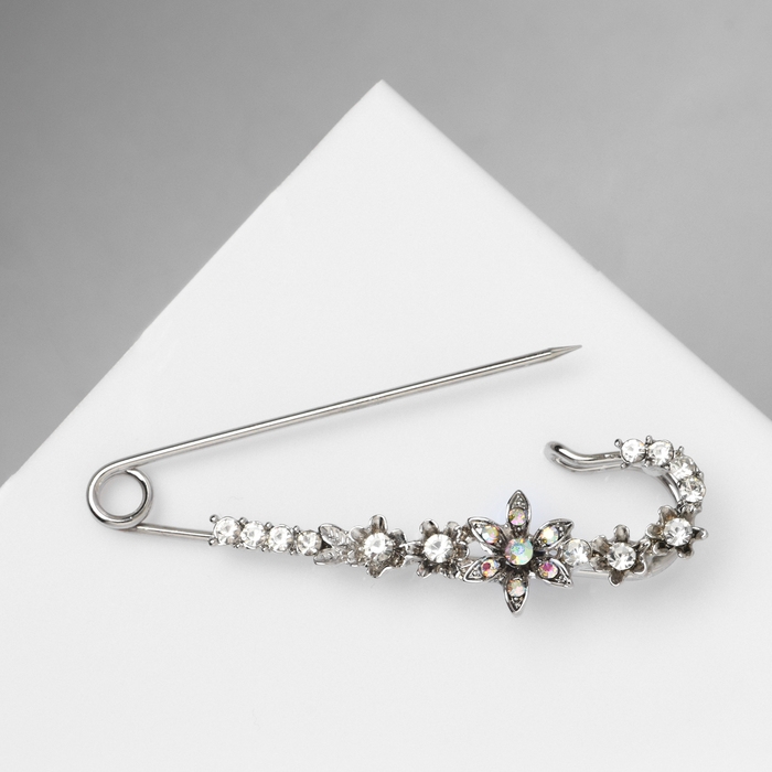 Булавка «Цветок» россыпь цветов, 7,3 см, цвет бело-радужный в серебре