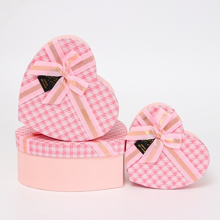 Набор коробок 3 в 1 Сердца 22*20*9/19*17*7,5/16*13,5*6 см Набор коробок 3 в 1 Сердца 22*20*9/19*17*7,5/16*13,5*6 см