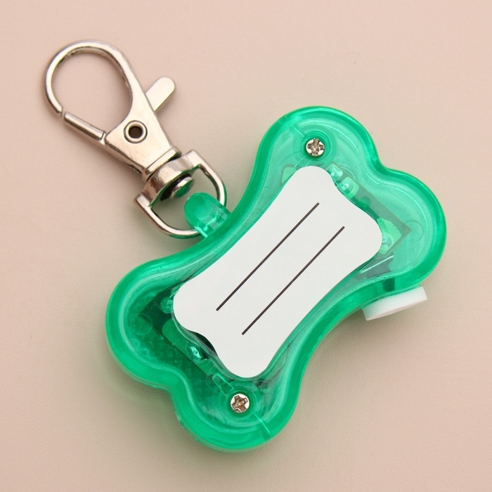 Маячок-адресник Косточка с наклейкой под записку 3 режима свечения, зелёный Маячок-адресник Косточка с наклейкой под записку 3 режима свечения, зелёный