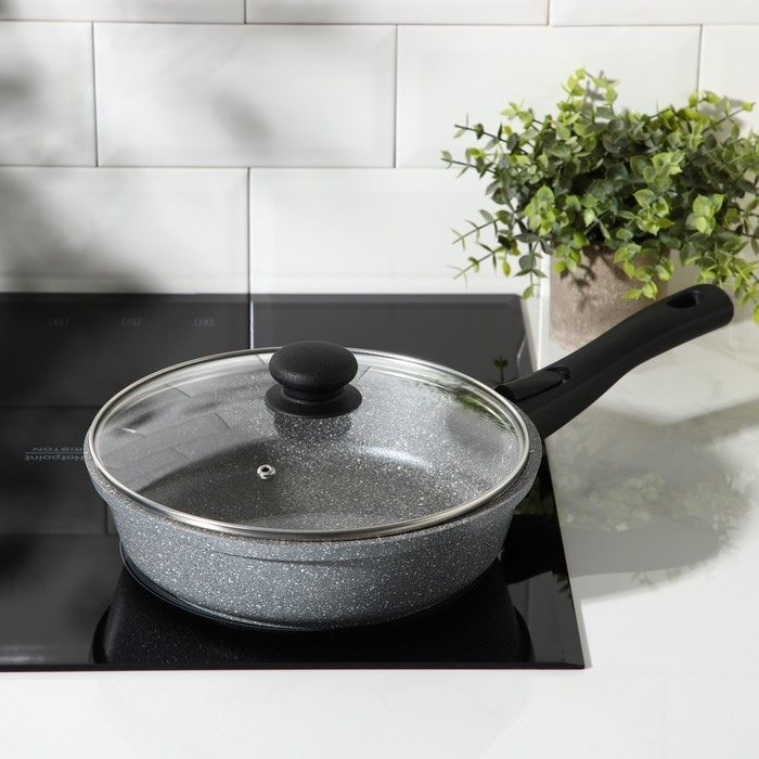 Сковорода Доляна «Марбл», d=24 см, стеклянная крышка, съёмная ручка, антипригарное покрытие