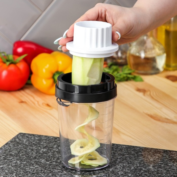 Овощерезка универсальная Magistro Vegan pro, 7 насадок, 10×10×25 см, цвет чёрно - белый Овощерезка универсальная Magistro Vegan pro, 7 насадок, 10×10×25 см, цвет чёрно - белый