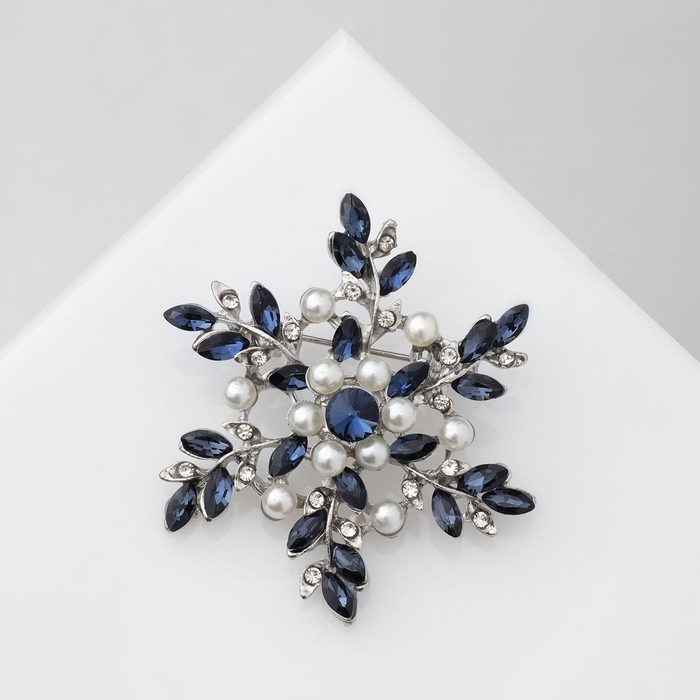 Брошь &laquo;Цветок&raquo; полярный, цвет бело-синий в серебре