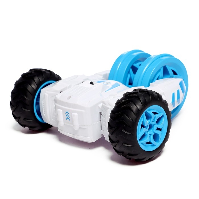 Машина радиоуправляемая «Перевертыш - Трансформер», работает от аккумулятора, цвет синий Машина радиоуправляемая «Перевертыш - Трансформер», работает от аккумулятора, цвет синий