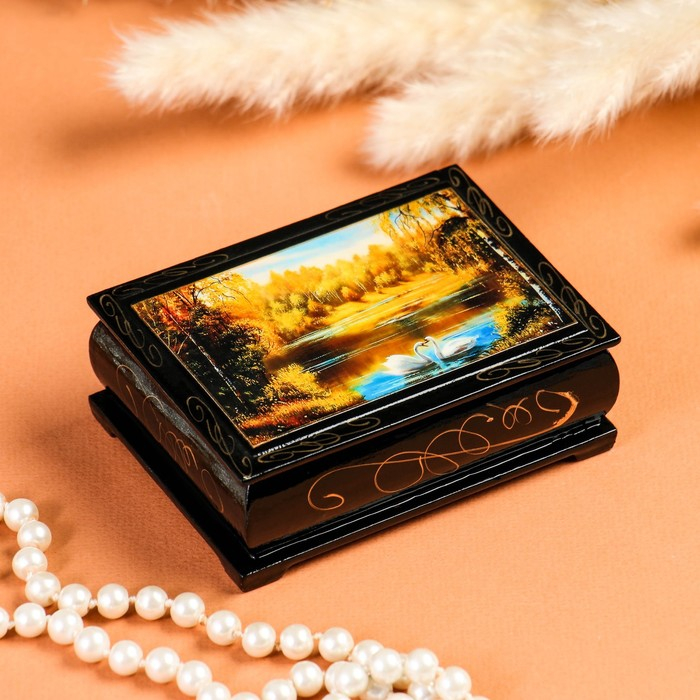 Шкатулка «Лебеди», 7,5×10 см, лаковая миниатюра Шкатулка «Лебеди», 7,5×10 см, лаковая миниатюра