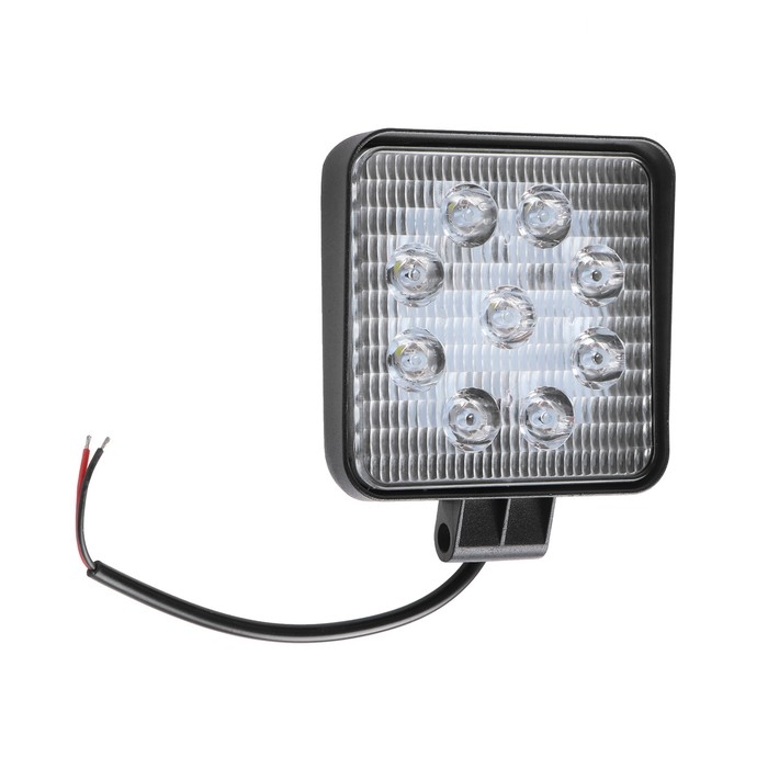 Фара противотуманная GE-WSQ009S (SL30) Фара противотуманная GE-WSQ009S (SL30) "OFF - Road", 9 диодов, 27 Вт, направленный свет, алюминиевый корпус, пылевлагозащищенный, 105х28х125 мм, 12/24 В