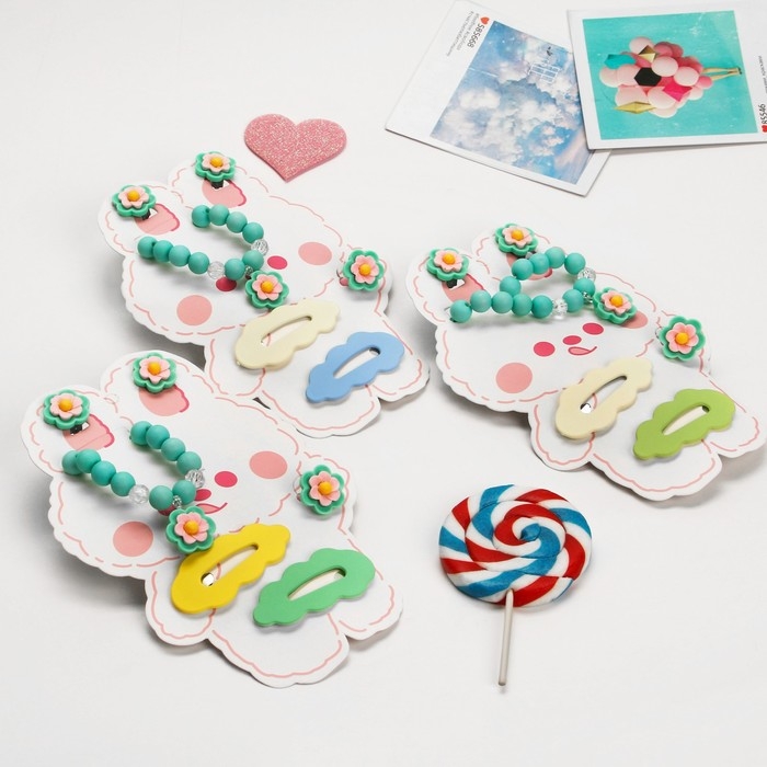 Комплект детский «Выбражулька» 5 предметов: 2 заколки, клипсы, браслет, кольцо, цветы, цветной Комплект детский «Выбражулька» 5 предметов: 2 заколки, клипсы, браслет, кольцо, цветы, цветной