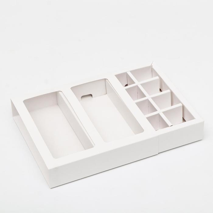 Коробка под 8 конфет + шоколад, с окном, белая, 17 х 5 х 17,5 х 3,7 см Коробка под 8 конфет + шоколад, с окном, белая, 17 х 5 х 17,5 х 3,7 см