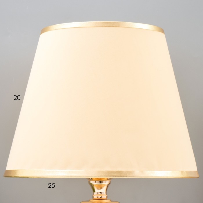 Лампа настольная Лампа настольная "Сарма" 1x60Вт E27 золото 25х25х40см RISALUX