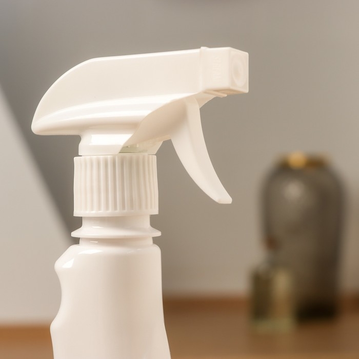 Средство от тараканов и муравьев Абсолют Тотал, флакон с триггером, 400 мл Средство от тараканов и муравьев Абсолют Тотал, флакон с триггером, 400 мл