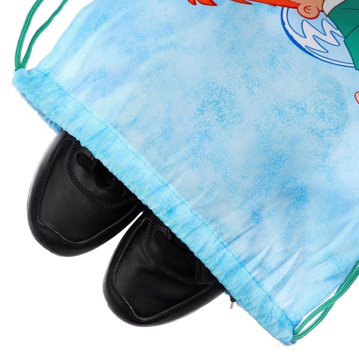 Мешок для обуви 420 х 350 мм, Союзмультфильм Малыш и Карлсон (мягкий полиэстер, плотность 210D) Мешок для обуви 420 х 350 мм, Союзмультфильм Малыш и Карлсон (мягкий полиэстер, плотность 210D)