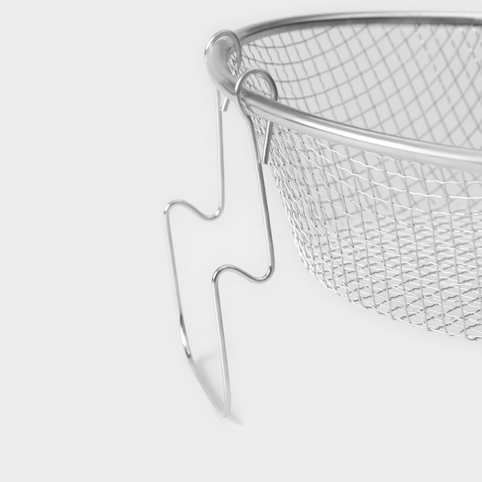 Фритюрница Доляна, d=24 см, цвет серебристый Фритюрница Доляна, d=24 см, цвет серебристый