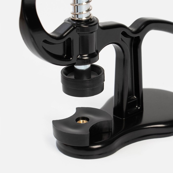 Пресс для закрытия задних крышек часов Пресс для закрытия задних крышек часов