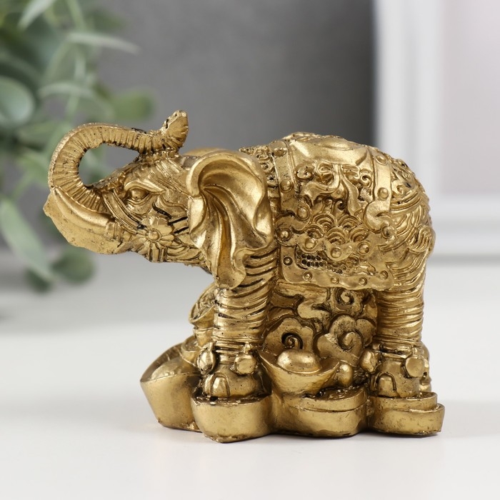 Нэцкэ полистоун Нэцкэ полистоун "Слон на монетах" бронза 6,7х8,2х4,6 см