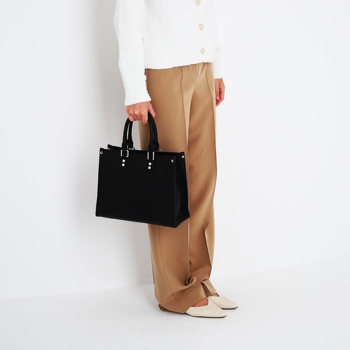 Сумка женская тоут на молнии, цвет чёрный