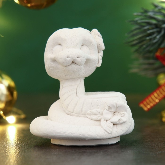 Новый год. Символ 2025. Фигура для раскраски  Новый год. Символ 2025. Фигура для раскраски "Змея Гая" 4х4см