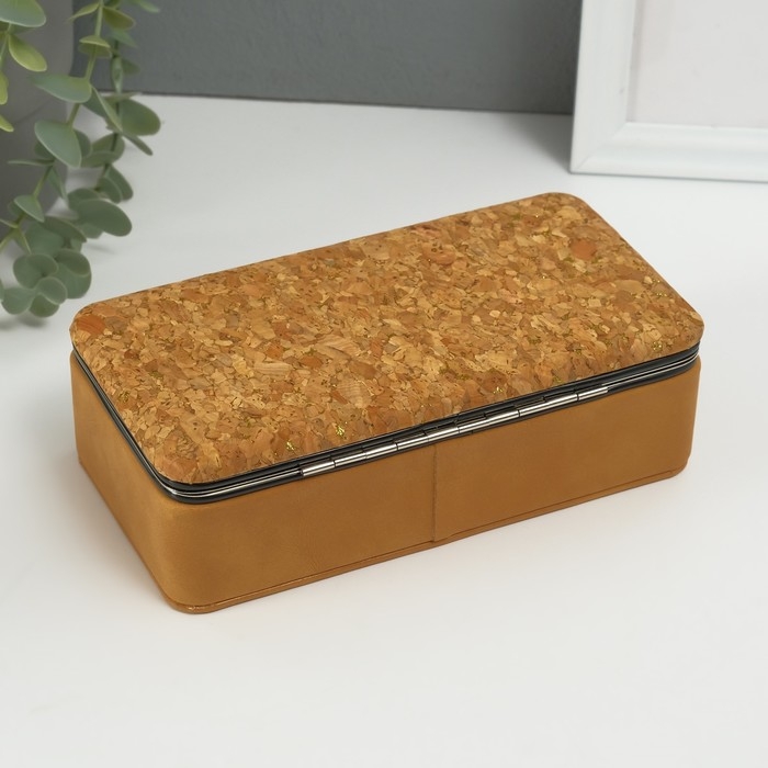 Шкатулка кожзам для украшений Шкатулка кожзам для украшений "Пробка" 10х18х6 см