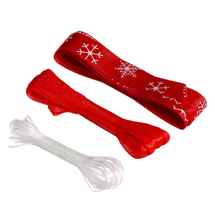 Набор для творчества в чемодане «Создай своё новогоднее украшение» Набор для творчества в чемодане «Создай своё новогоднее украшение»