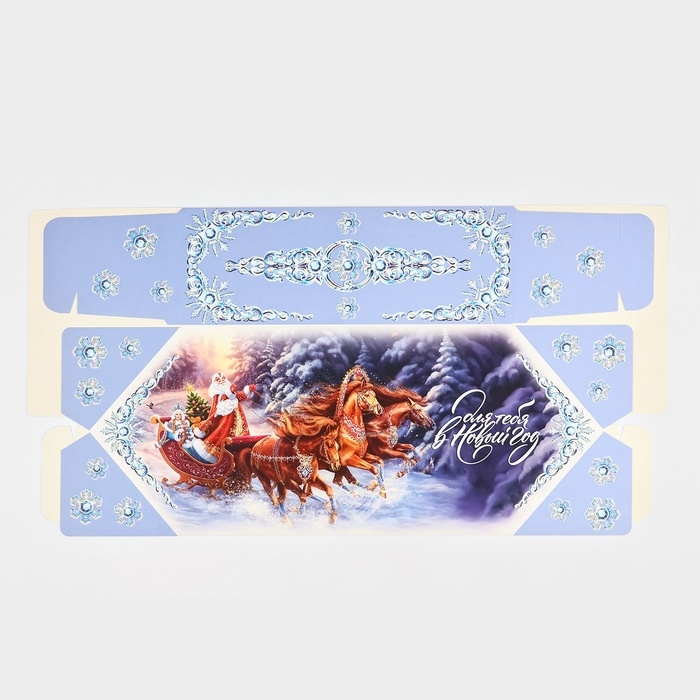 Подарочная коробка - конфета новогодняя складная «Дед Мороз и Снегурочка », 18 х 28 х 10 см, Новый год