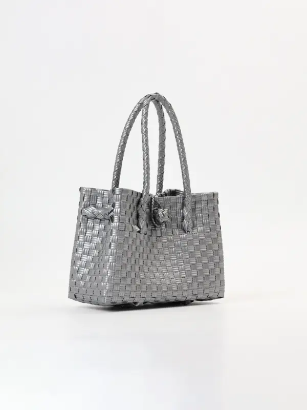 Сумка плетёная пластиковая, 23&times;11&times;30 см, серебристая