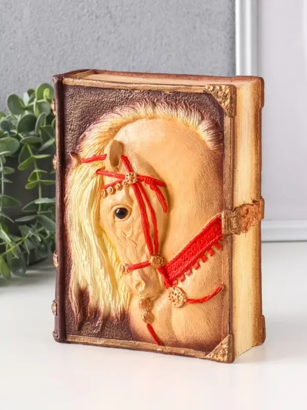 Фигурка (гипс) Книга Лошадь  Высота 21 см, ширина 7,5 см, длина 16,5 см, шоколад