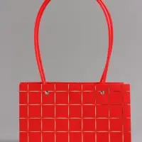 Сумка переноска для цветов, влагостойкая, красная. с тиснением, 22&times;10.5&times;13.5&plusmn;5% см