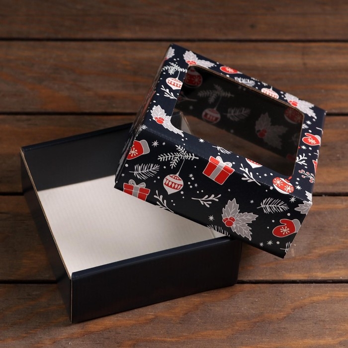 Новый год. Коробка подарочная, крышка-дно, Новый год. Коробка подарочная, крышка-дно, "Зимушка", 14,5 х 14,5 х 6 см.