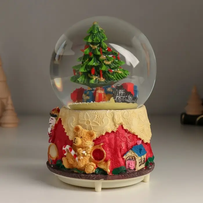 Сувенир полистоун водяной шар свет, музыка, снег кружится "Ёлочка и мишка" 10,5х10,5х14 см   1047343