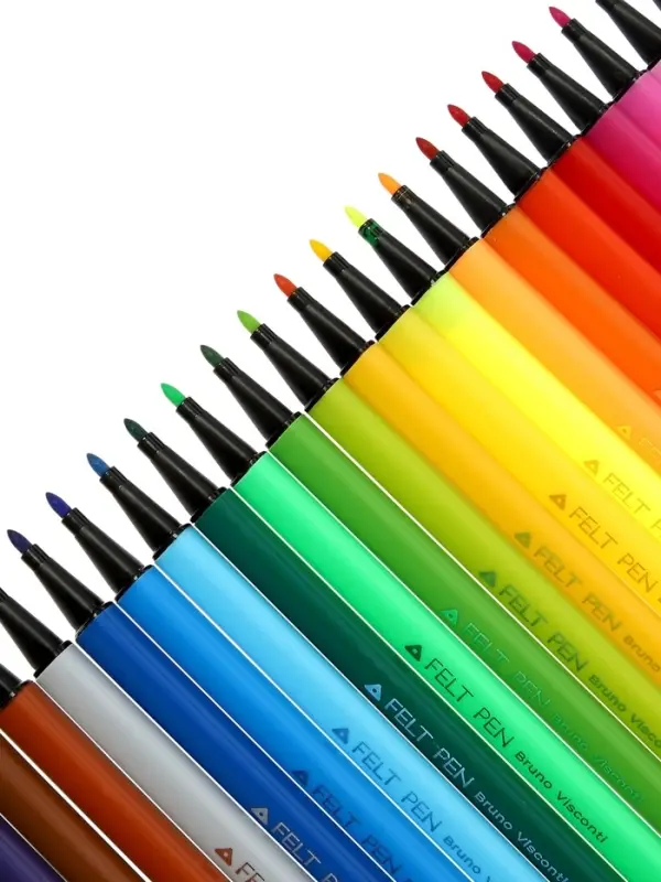 Фломастеры 24 цветов, в пластиковом пенале