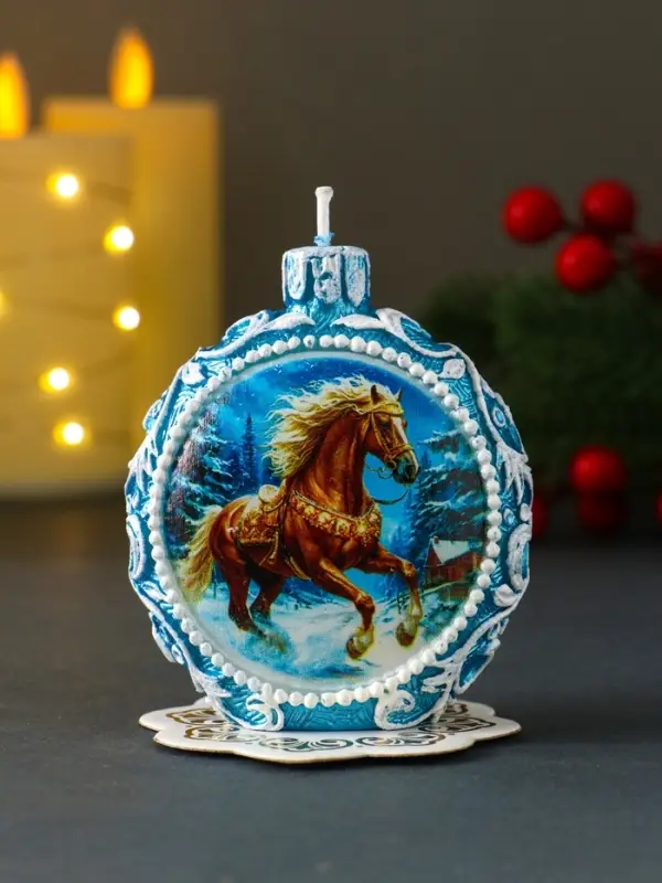 Свеча новогодняя "Конь-скакун" синий 7,2х3,8х8,5 см