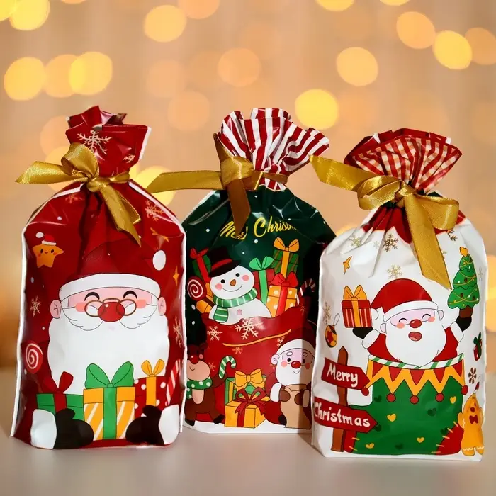 Пакет полиэтиленовый подарочный, с завязками  Пакет полиэтиленовый подарочный, с завязками "Подарки" МИКС, 15х23 см