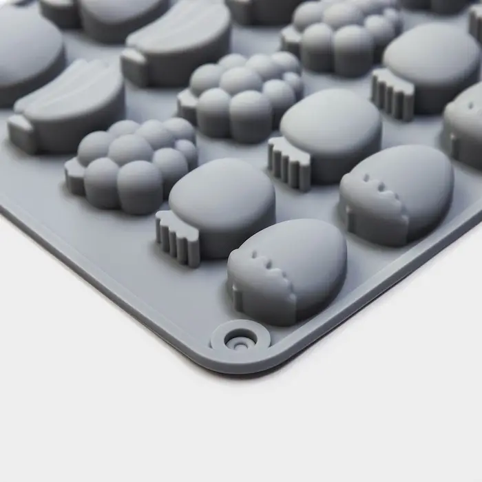 Форма для мармелада Доляна «Фрукты», силикон, 21,3×14,4×1,5 см, 25 ячеек (3×2 см), цвет серый Форма для мармелада Доляна «Фрукты», силикон, 21,3×14,4×1,5 см, 25 ячеек (3×2 см), цвет серый